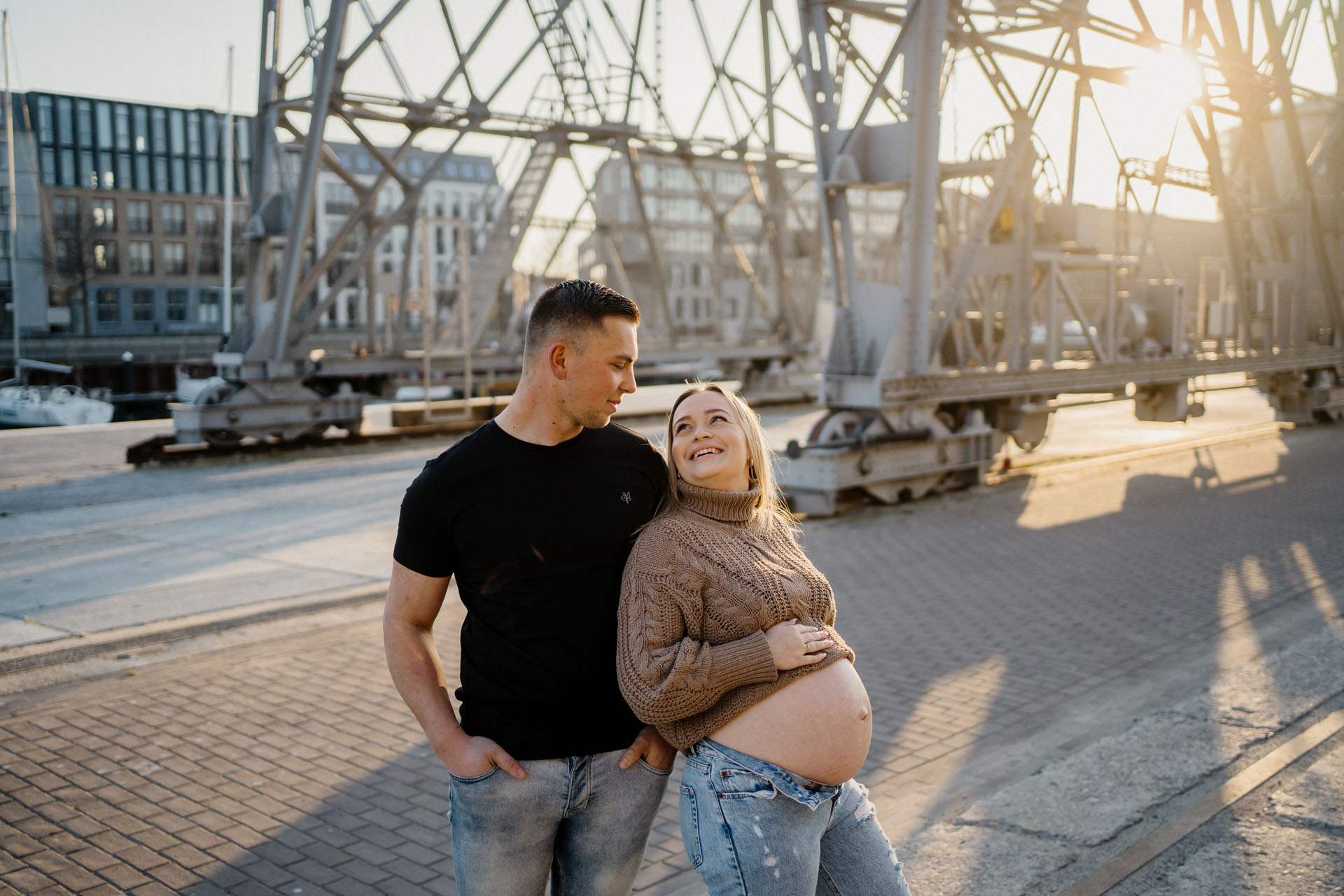 koppel zwangerschap fotoshoot