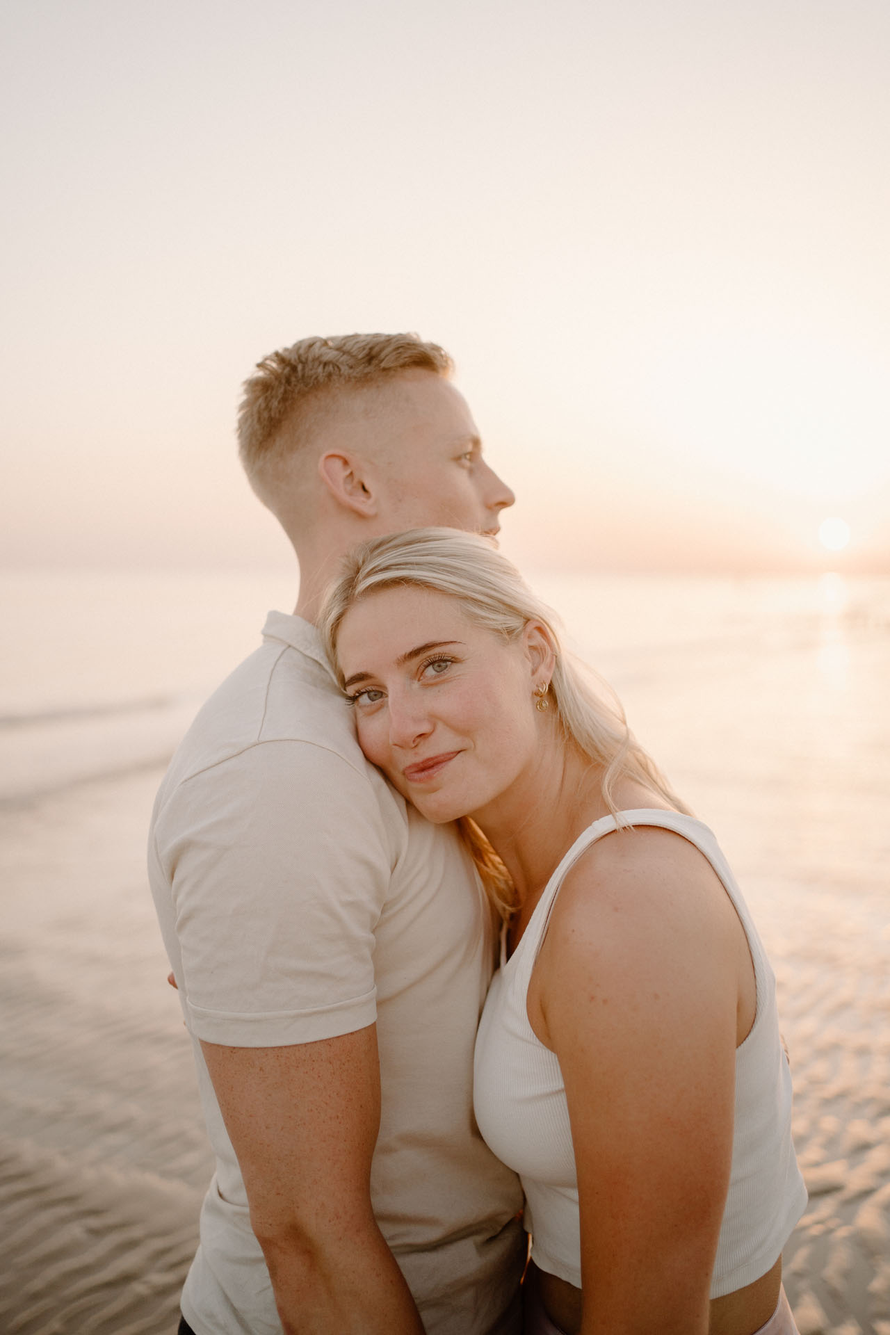 couple shoot strand zeeland 7