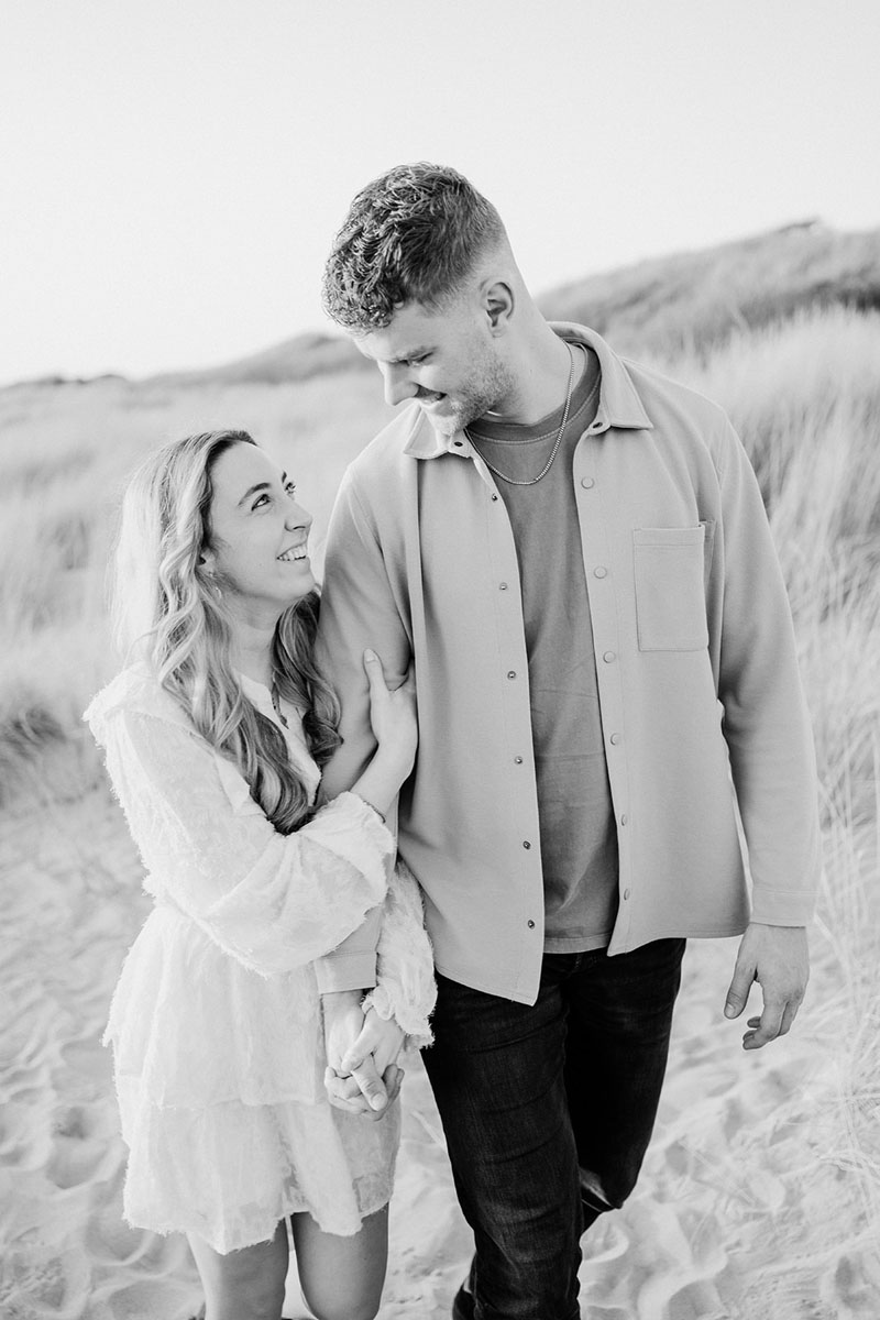 couple shoot strand